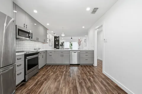 $550,000 | 3857 Williamsburg Circle, Austin, TX 78759