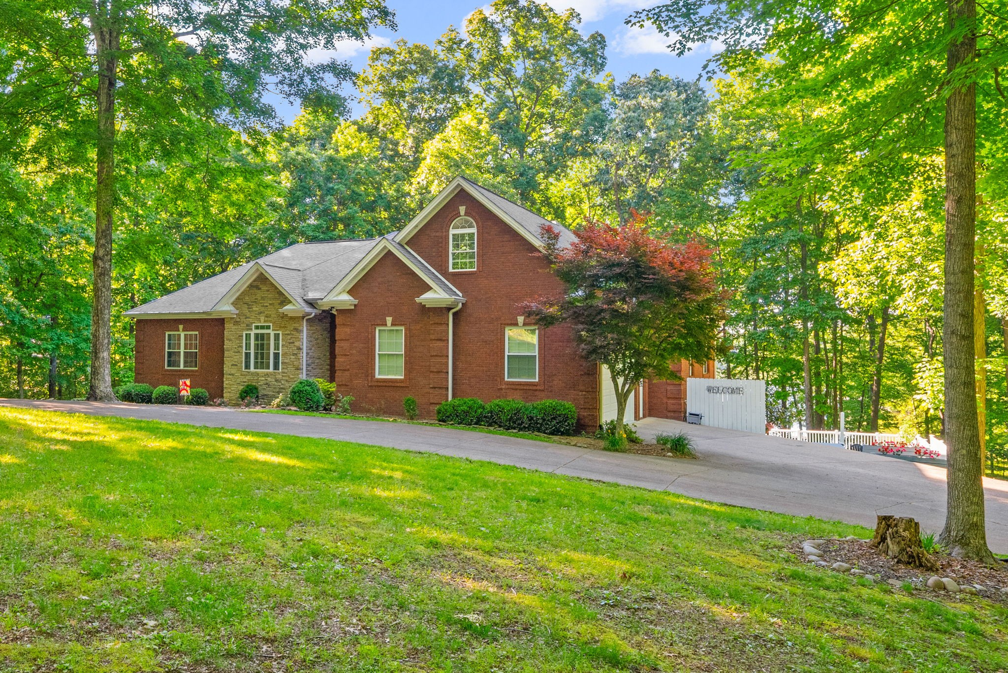 118 Periwinkle Hill Road Cadiz, KY 42211 - Photo 4 of 72