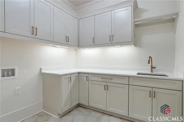 $2,099,900 | 2819 Kestrel Drive, Statham, GA 30666