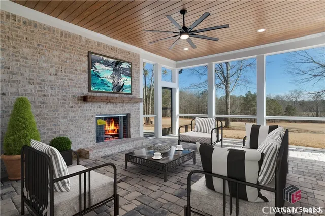 $2,099,900 | 2819 Kestrel Drive, Statham, GA 30666