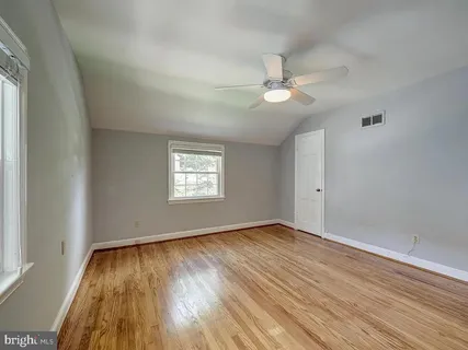 $1,150,000 | 21 Kentbury Way, Bethesda, MD 20814
