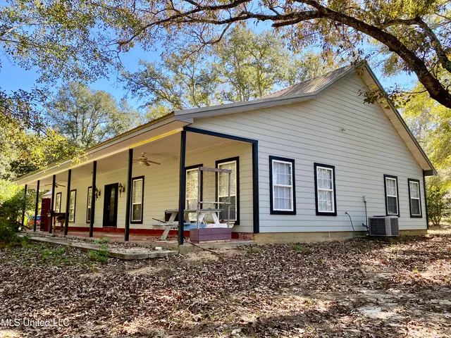 $336,000 | 131 Monk Mitchell Road, Picayune, MS 39466