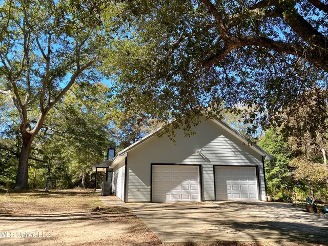 $336,000 | 131 Monk Mitchell Road, Picayune, MS 39466