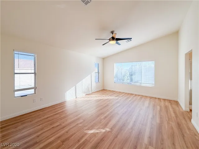 $2,150 | 4851 Polar Lights Court, Las Vegas, NV 89130