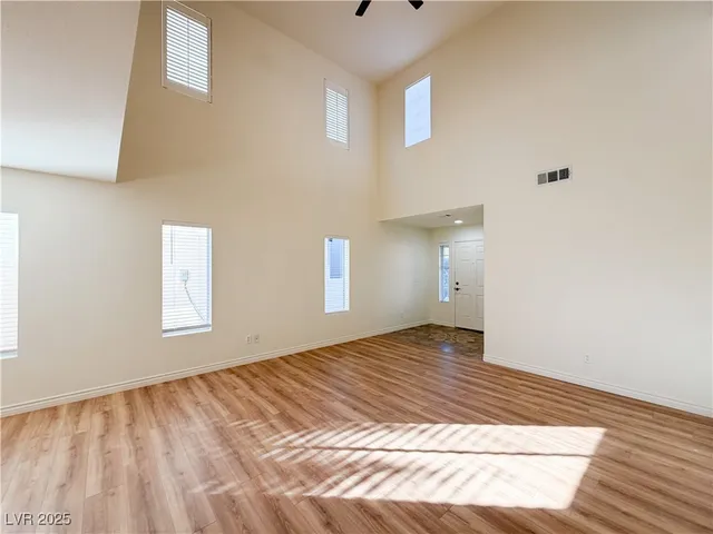 $2,150 | 4851 Polar Lights Court, Las Vegas, NV 89130