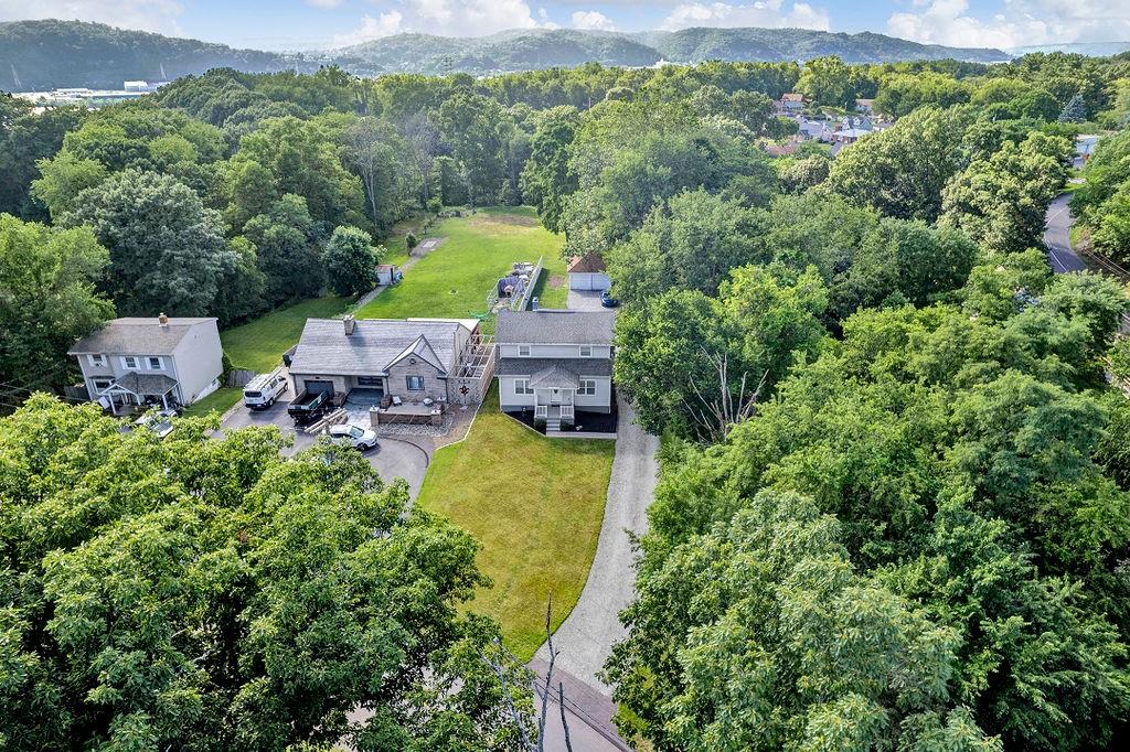 2625 Woodland Road Ambridge, PA 15003 - Photo 32 of 35 Gallery Image 32