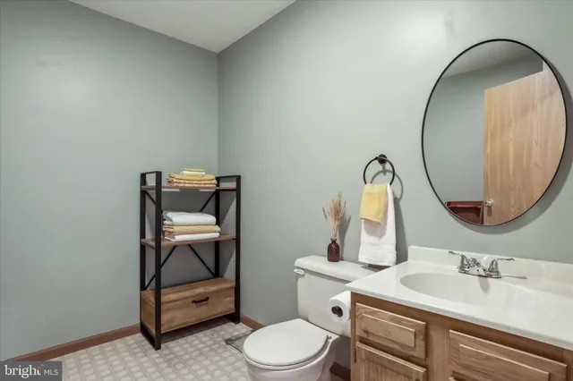 $239,000 | 40 Tecumseh Trail, Hedgesville, WV 25427