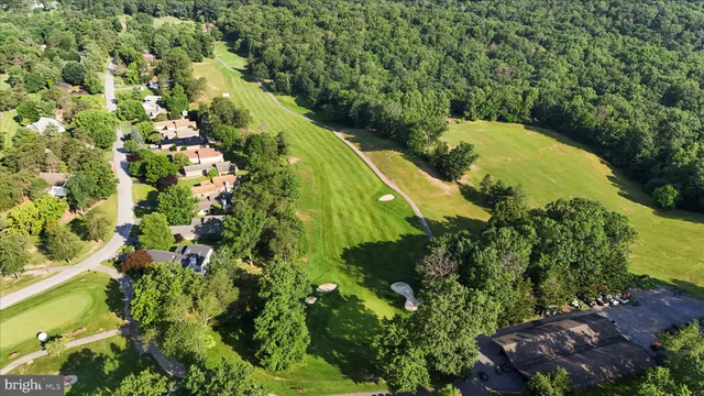 $239,000 | 40 Tecumseh Trail, Hedgesville, WV 25427