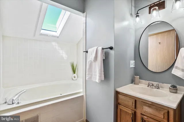 $239,000 | 40 Tecumseh Trail, Hedgesville, WV 25427