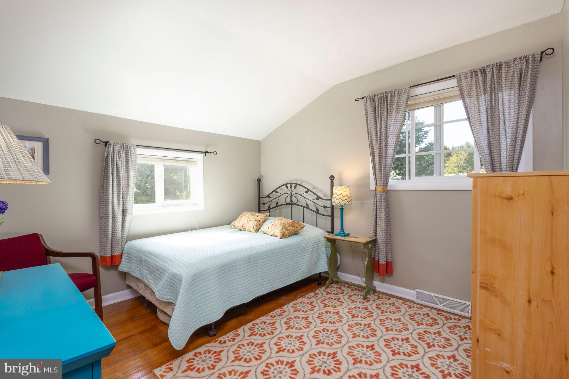 722 Chapel Road Glenside, PA 19038 - Photo 17 of 43 Gallery Image 17