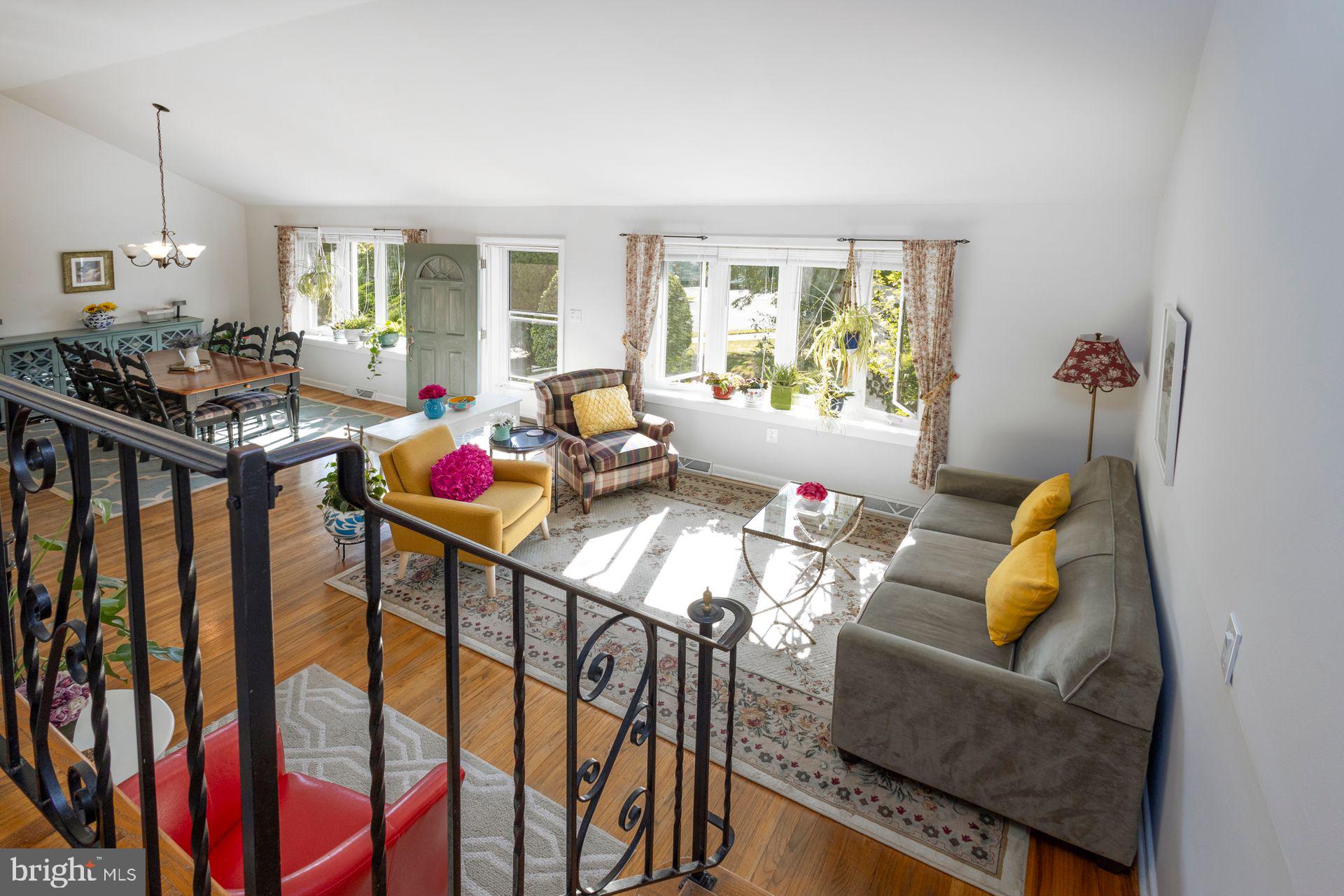 722 Chapel Road Glenside, PA 19038 - Photo 9 of 43 Gallery Image 9