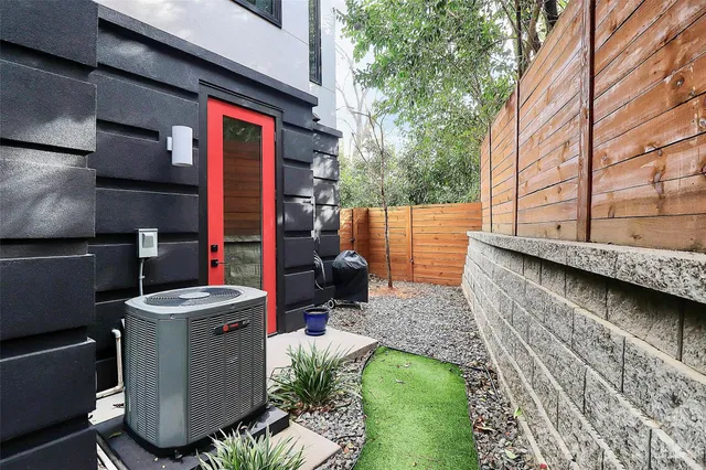 $650,000 | 2718 North Davidson Street, Unit F, Charlotte, NC 28205