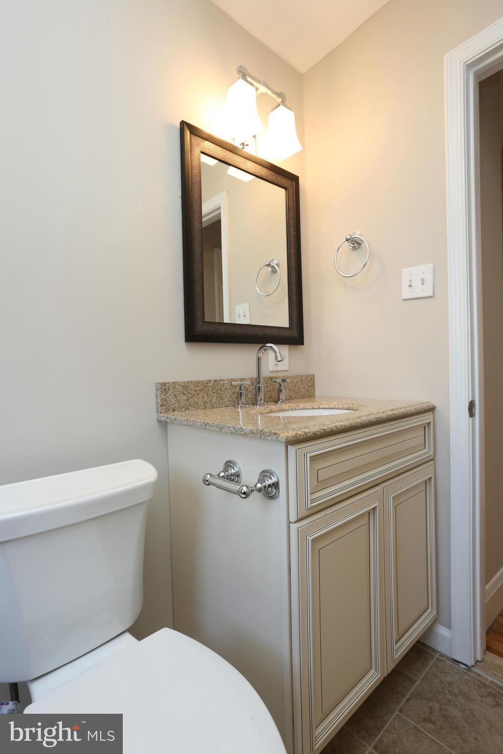 4105 Raleigh Road Baltimore, MD 21208 - Photo 22 of 30 Bath