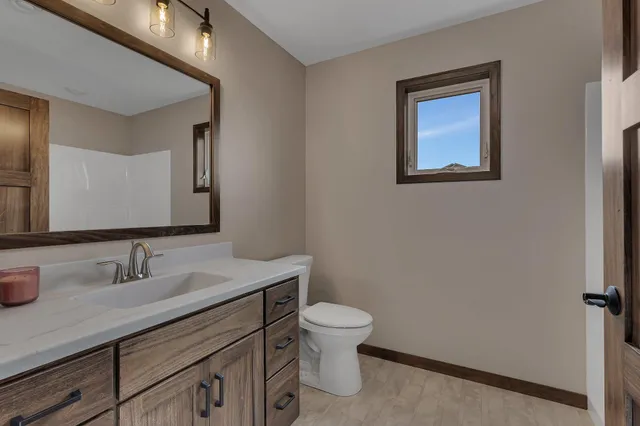 $429,900 | 2000 Sandstone Loop North, Sartell, MN 56377