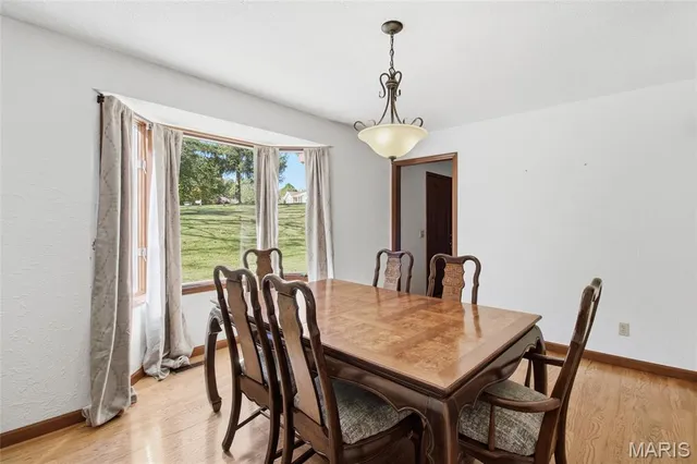 $395,000 | 8754 Boverie Drive, Ste. Genevieve, MO 63670