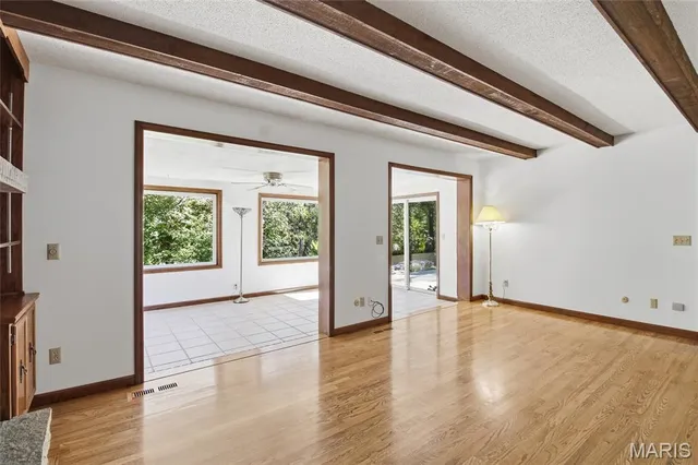 $395,000 | 8754 Boverie Drive, Ste. Genevieve, MO 63670