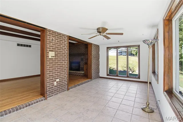 $395,000 | 8754 Boverie Drive, Ste. Genevieve, MO 63670