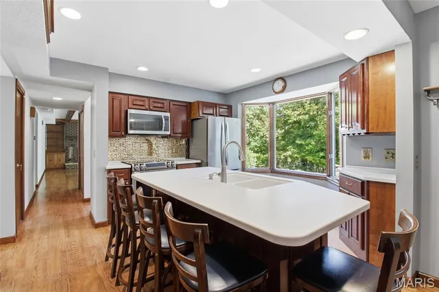 $395,000 | 8754 Boverie Drive, Ste. Genevieve, MO 63670