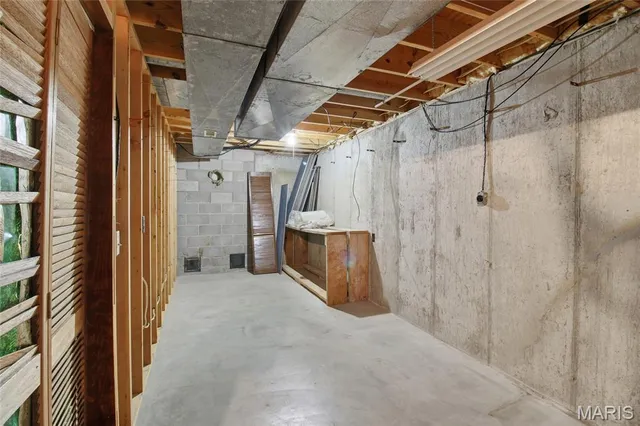 $395,000 | 8754 Boverie Drive, Ste. Genevieve, MO 63670