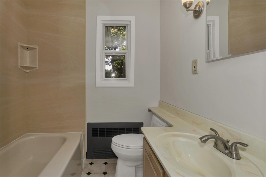 91 Partridge Lane, Unit 91 Chicopee, MA 01022 - Photo 18 of 26