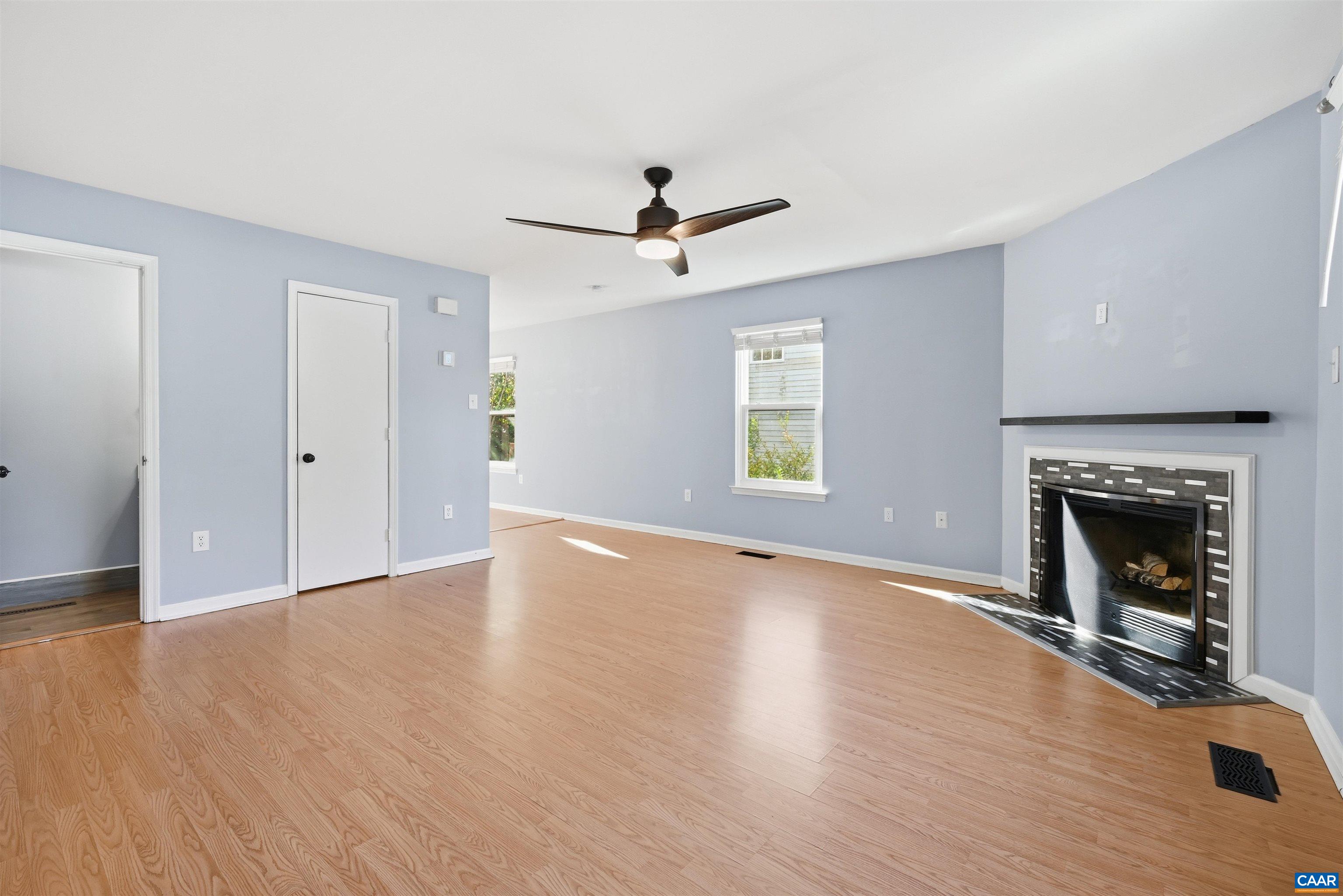 314 Riverside Avenue Charlottesville, VA 22902 - Photo 3 of 34 Gallery Image 3