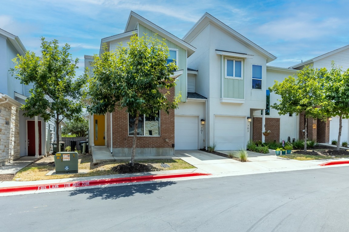 3108 East 51st St Unit 701