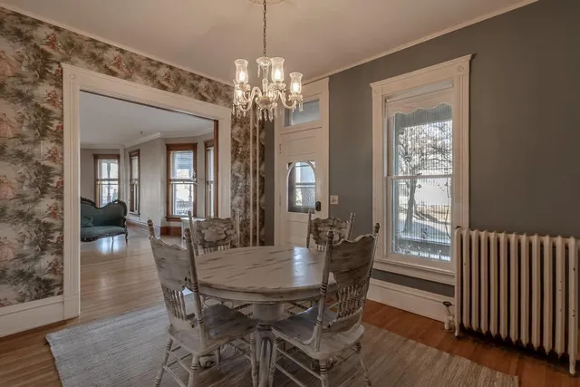 $375,000 | 522 2nd Avenue Northeast, Waseca, MN 56093