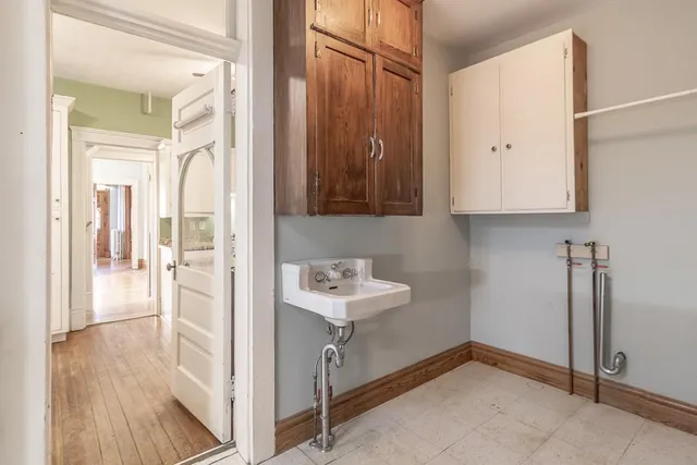 $375,000 | 522 2nd Avenue Northeast, Waseca, MN 56093