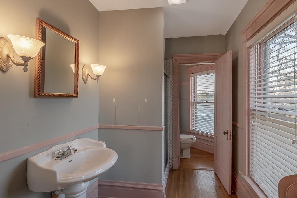 522 2nd Avenue Northeast Waseca, MN 56093 - Photo 43 of 60