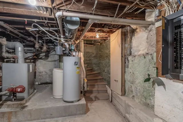 $375,000 | 522 2nd Avenue Northeast, Waseca, MN 56093