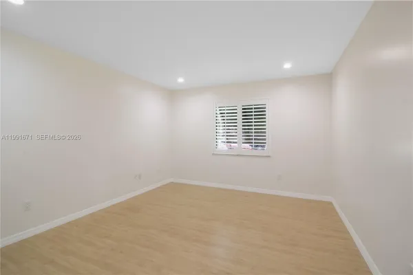 $2,100 | 7915 Southwest 86th Street, Unit 709, Miami, FL 33143