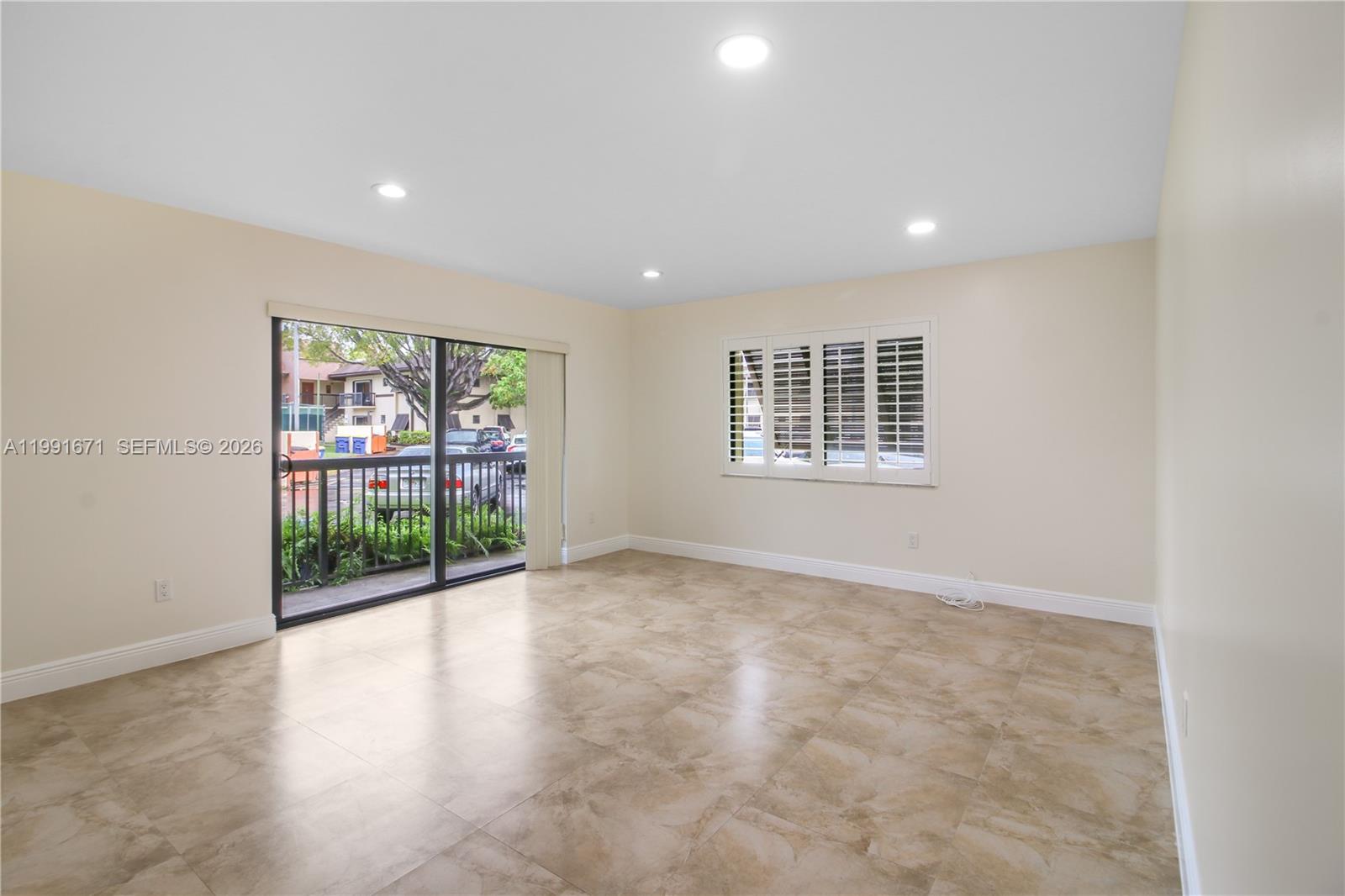 7915 Southwest 86th Street, Unit 709 Miami, FL 33143 - Photo 5 of 22