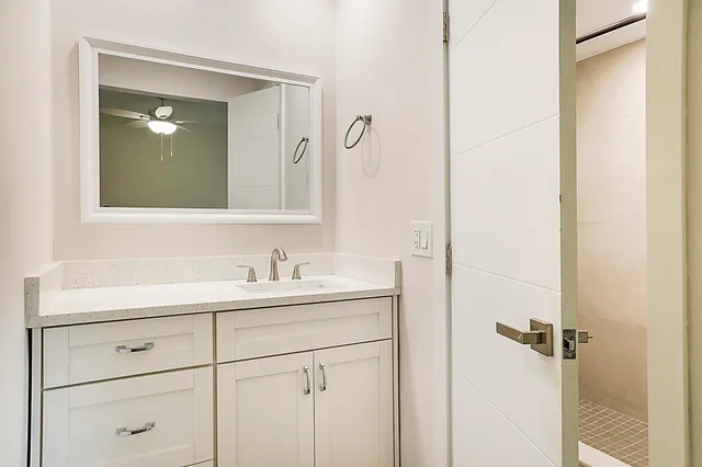 $2,800 | 1235 Mariposa Avenue, Unit 1, Coral Gables, FL 33146