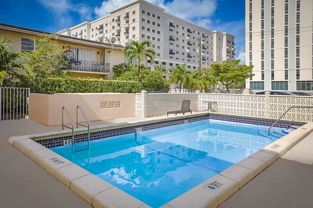 $2,800 | 1235 Mariposa Avenue, Unit 1, Coral Gables, FL 33146