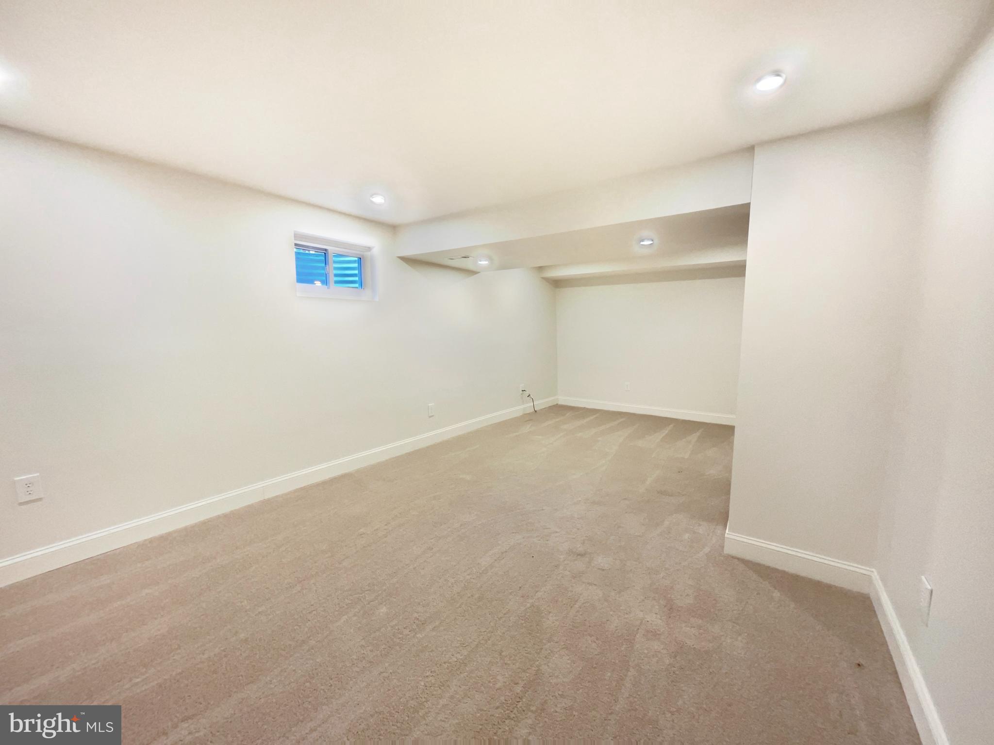 10103 Meredith Avenue Silver Spring, MD 20910 - Photo 13 of 23 a view of an empty room