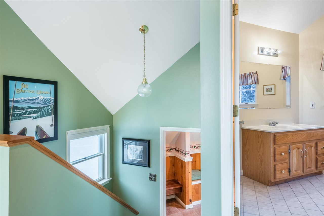 79 Rivers Edge Road Carroll, NH 03595 - Photo 18 of 40