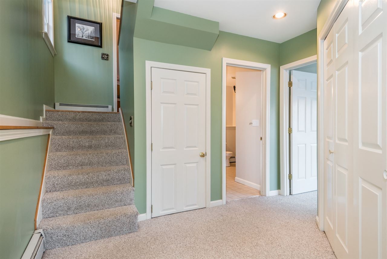79 Rivers Edge Road Carroll, NH 03595 - Photo 21 of 40