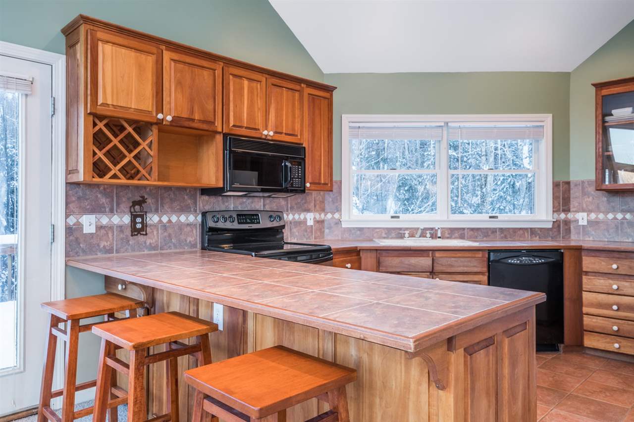 79 Rivers Edge Road Carroll, NH 03595 - Photo 8 of 40