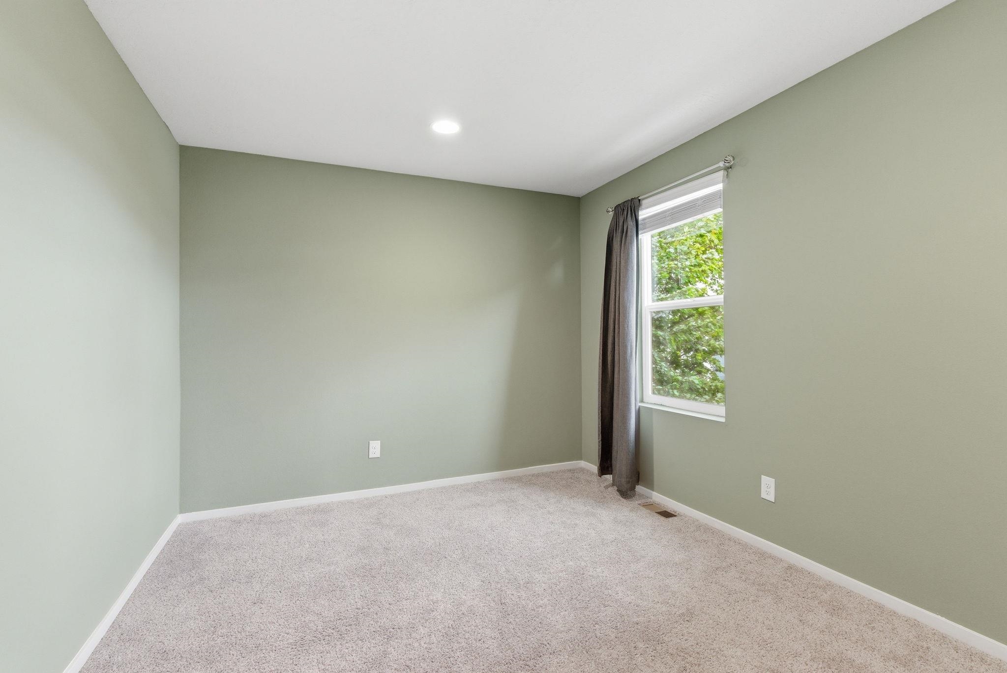 8024 South Dana Lane Cheney, WA 99004 - Photo 26 of 44