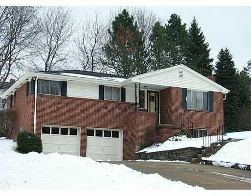 9534 Orchard Road Pittsburgh, PA 15237 - Photo 1 of 3 Exterior Front.