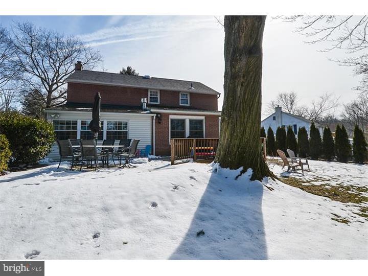 3013 Edmonds Road Lafayette Hill, PA 19444 - Photo 23 of 25 Exterior Back