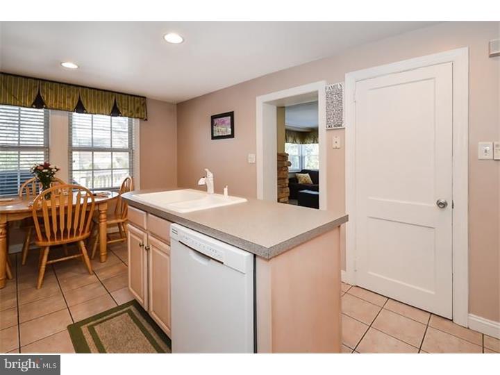 3013 Edmonds Road Lafayette Hill, PA 19444 - Photo 8 of 25 Kitchen