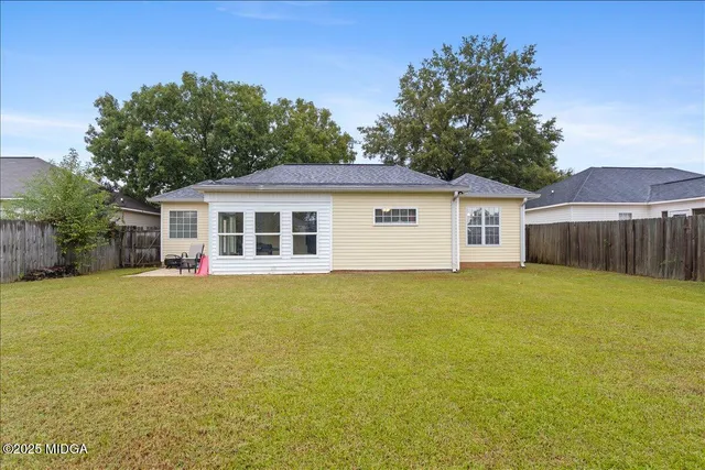 $247,000 | 319 Tyson Glen Drive, Warner Robins, GA 31088