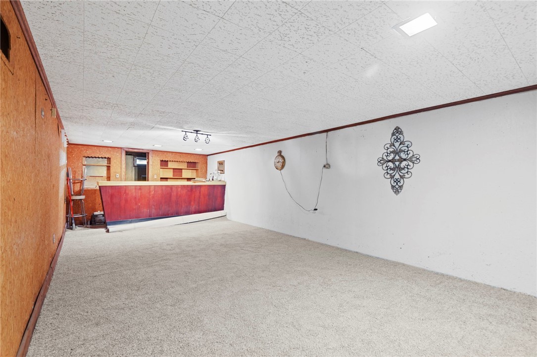 21 Helen Avenue Coventry, RI 02816 - Photo 15 of 25