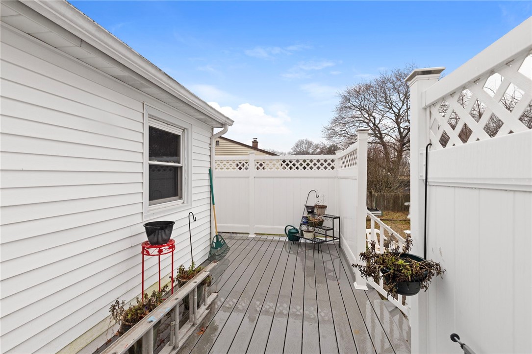 21 Helen Avenue Coventry, RI 02816 - Photo 20 of 25