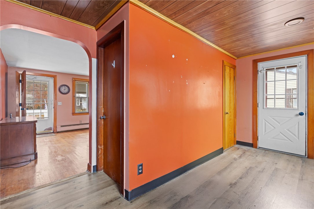 21 Helen Avenue Coventry, RI 02816 - Photo 8 of 25