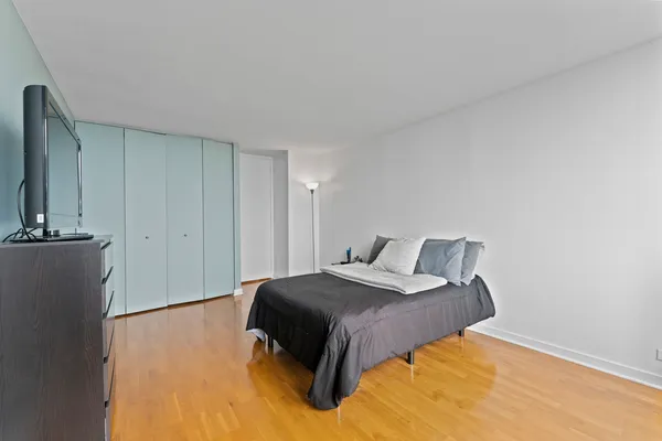 $2,600 | 655 West Irving Park Road, Unit 4408, Chicago, IL 60613