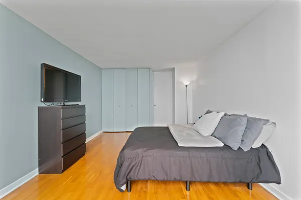 $2,600 | 655 West Irving Park Road, Unit 4408, Chicago, IL 60613