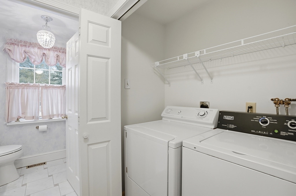 47 Collins Street, Unit 50 Danvers, MA 01923 - Photo 18 of 40