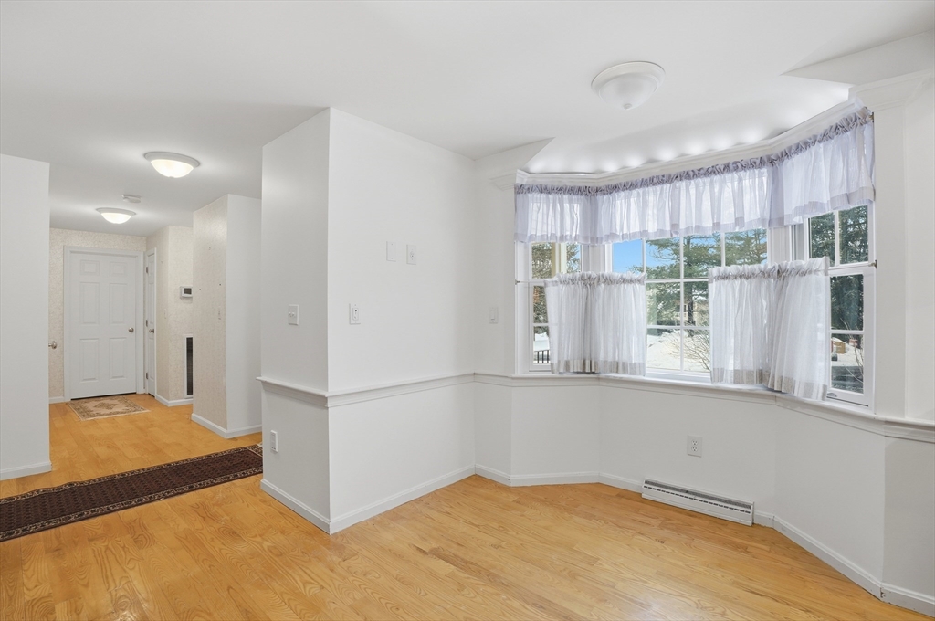 47 Collins Street, Unit 50 Danvers, MA 01923 - Photo 2 of 40